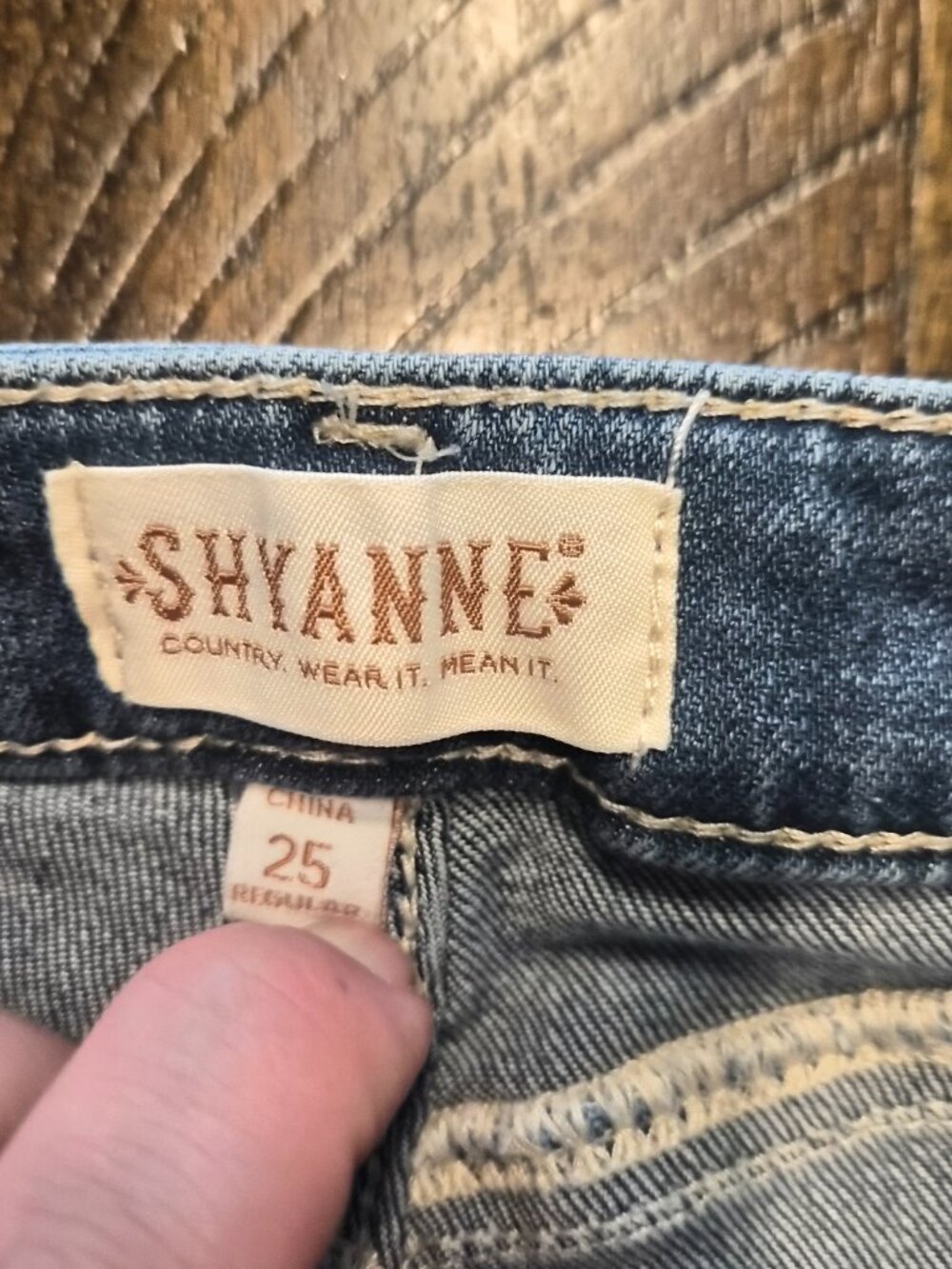 SHYANNE Womens Super Flare Jeans Bell Bottoms Mid Rise Blue Size 25 x 34 G710 - Picture 3 of 12